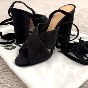 Schutz Damila Wrap Heeled Sandals size 6